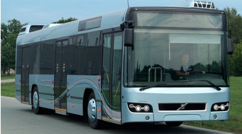 Reînfiinţarea transportului public de călători la Caransebeş Reînfiinţarea transportului public de călători la Caransebeş