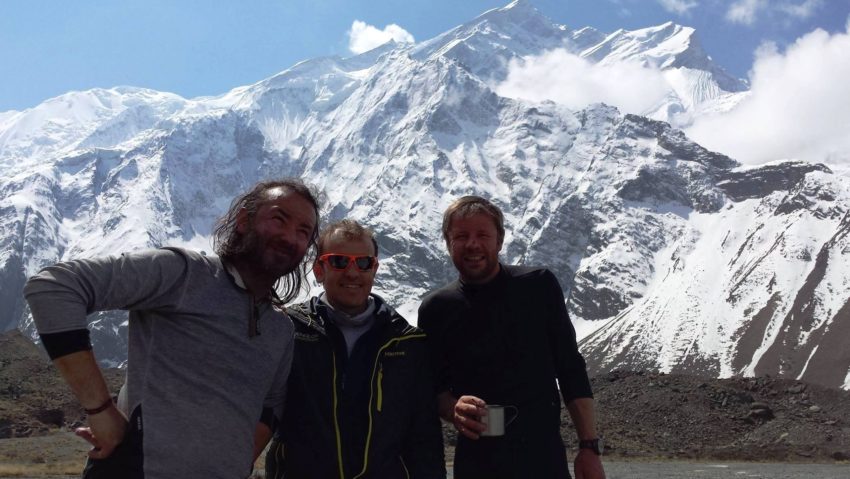 Expediţia românească pe vârful Annapurna a eşuat Expediţia românească pe vârful Annapurna a eşuat