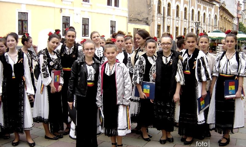 Festivalul corurilor pentru copii şi tineri „Timotei Popovici” – un real succes Festivalul corurilor pentru copii şi tineri „Timotei Popovici” – un real succes