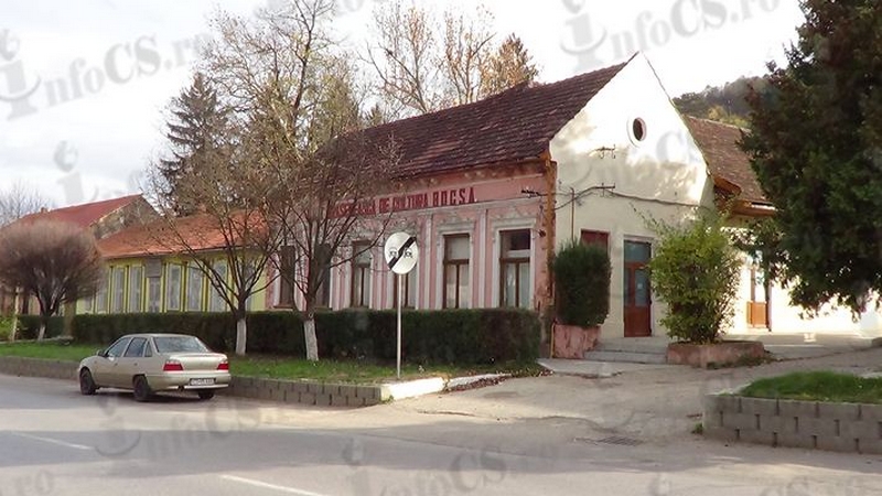 Examene finale la Şcoala Populară de Arte şi Meserii „Ioan Românu” Examene finale la Şcoala Populară de Arte şi Meserii „Ioan Românu”