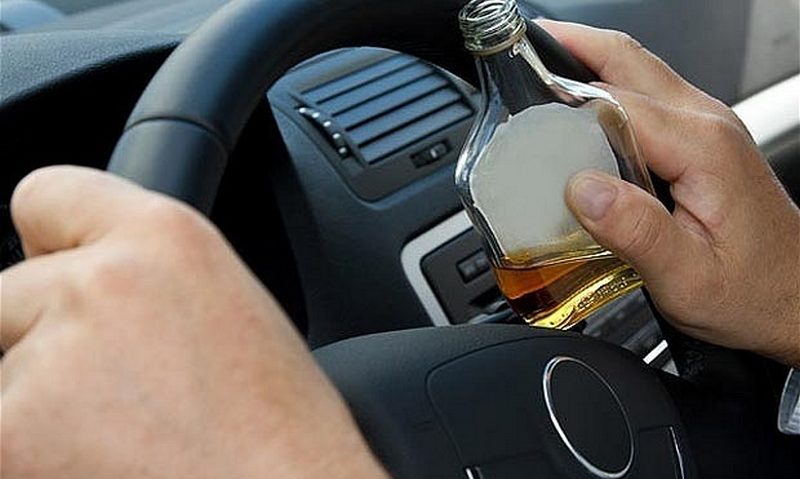 În comă alcoolică la volan În comă alcoolică la volan