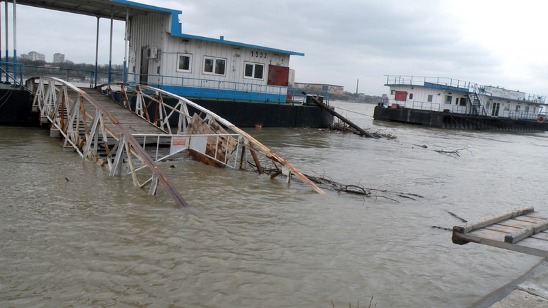 Cod portocaliu pe Dunăre, din această dimineaţă Cod portocaliu pe Dunăre, din această dimineaţă
