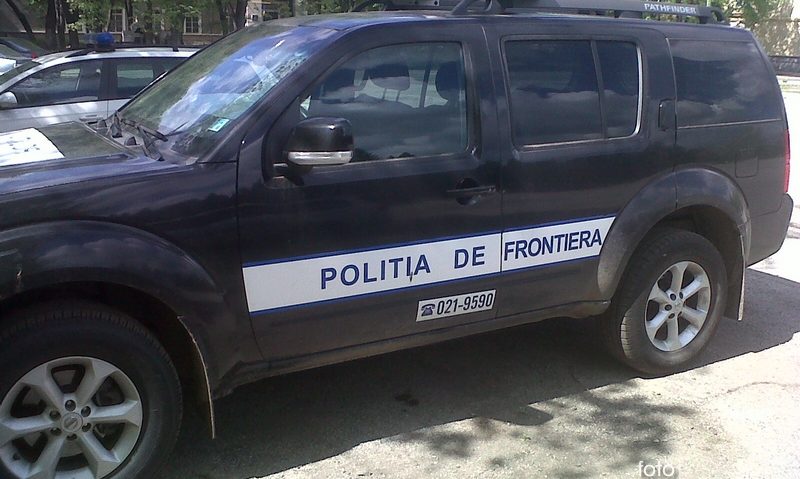 Poliţiştii de frontieră au şi competenţe pe linie rutieră Poliţiştii de frontieră au şi competenţe pe linie rutieră