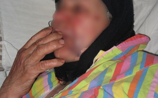 Pensionară agresată sexual de un tânăr Pensionară agresată sexual de un tânăr