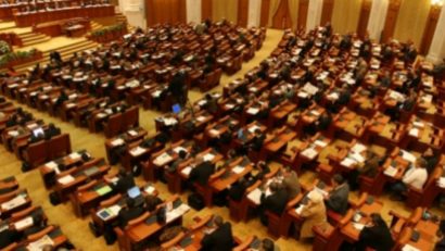 Codul de conduită al senatorilor şi deputaţilor, gata la finele sesiunii parlamentare