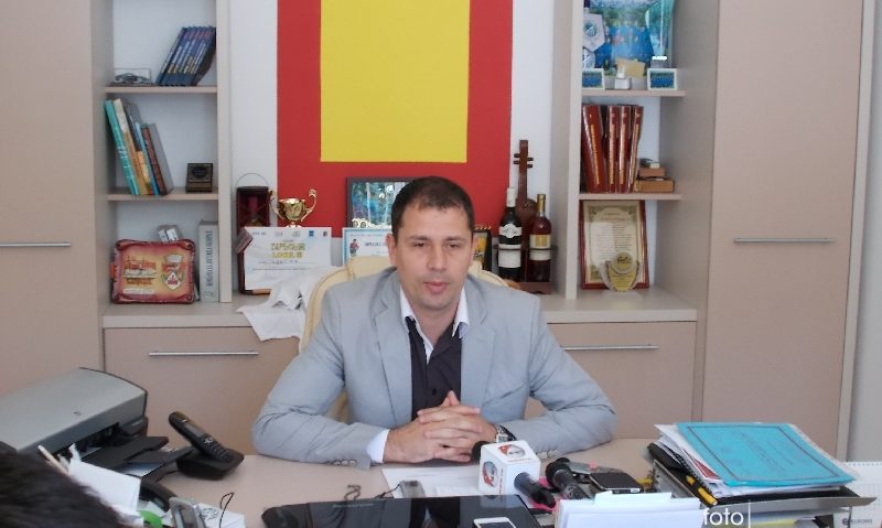DJST Caraş-Severin premiază cei mai buni sportivi în 2013 DJST Caraş-Severin premiază cei mai buni sportivi în 2013