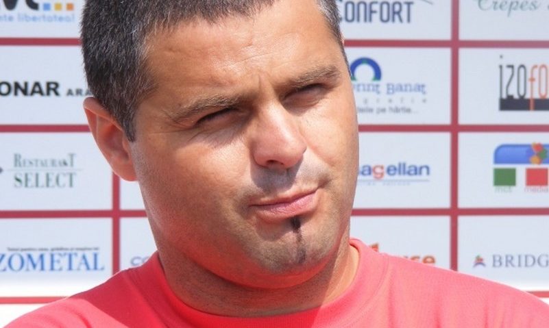 FC Caransebeş are antrenor principal FC Caransebeş are antrenor principal