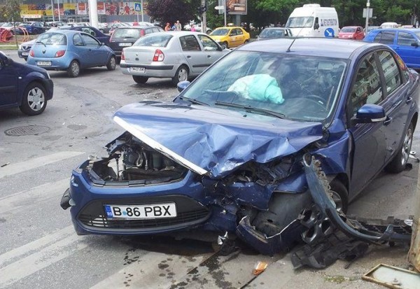 Accident grav provocat de un şofer băut, la Timişoara Accident grav provocat de un şofer băut, la Timişoara