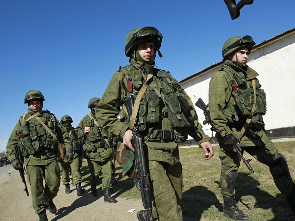 Noi focuri de armă la Mariupol Noi focuri de armă la Mariupol