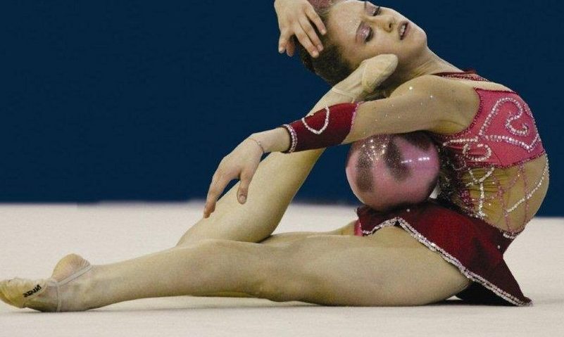 Reşiţeanca Larisa Ristea s-a calificat la Cupa României de gimnastică ritmică Reşiţeanca Larisa Ristea s-a calificat la Cupa României de gimnastică ritmică