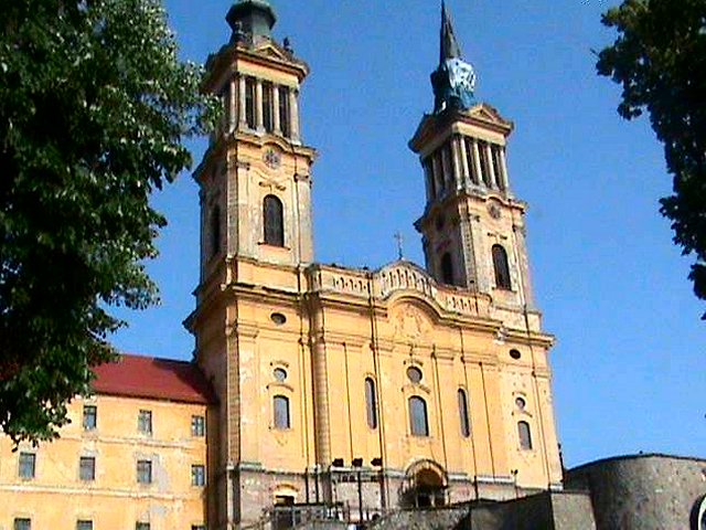 Basilica Maria Radna în straie noi