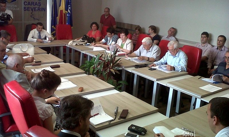 Criză de îngrijitori pentru bătrânii din Caraş-Severin Criză de îngrijitori pentru bătrânii din Caraş-Severin