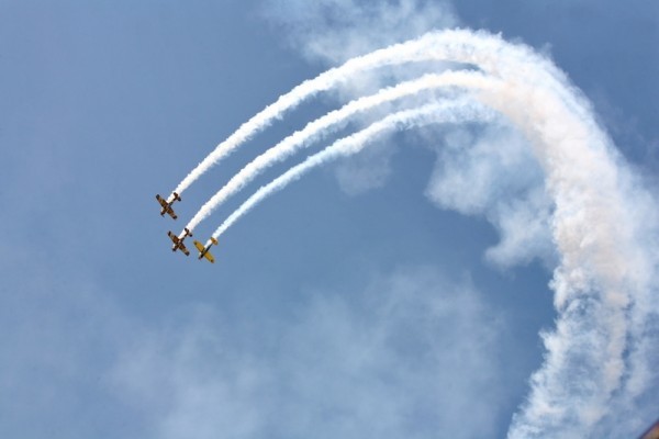 Mitingul aviatic de la Aeroportul Internaţional Timişoara a fost amânat Mitingul aviatic de la Aeroportul Internaţional Timişoara a fost amânat