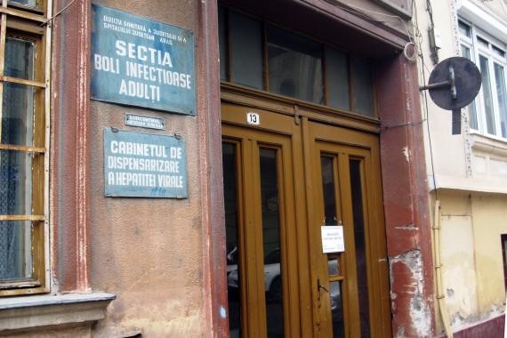Fosta Policlinică CFR din Arad va deveni Secţie de Boli Infecţioase Fosta Policlinică CFR din Arad va deveni Secţie de Boli Infecţioase
