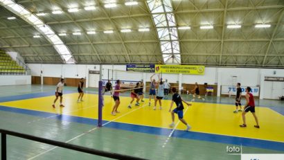 O victorie şi două înfrângeri pentru Banatul Caransebeş la un turneu amical