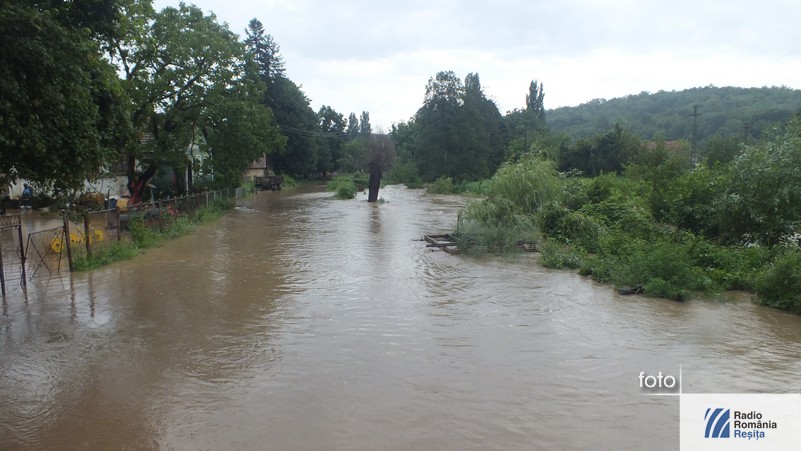 O nouă avertizare hidro O nouă avertizare hidro