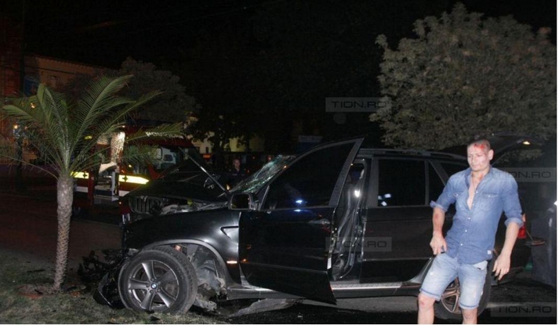 Un şofer băut a provocat un accident cu 5 victime în Timişoara Un şofer băut a provocat un accident cu 5 victime în Timişoara