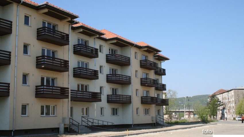 Datornicii vor fi evacuați din ANL-uri la Caransebeș Datornicii vor fi evacuați din ANL-uri la Caransebeș