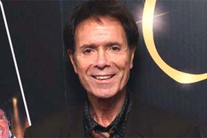 Proprietate a starului britanic Sir Cliff Richard percheziţionată într-un caz de abuz sexual Proprietate a starului britanic Sir Cliff Richard percheziţionată într-un caz de abuz sexual