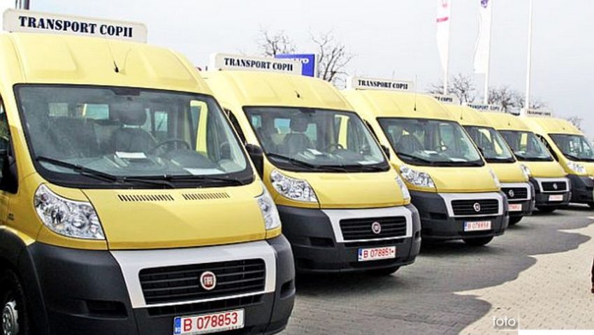 Au venit primele microbuze școlare Au venit primele microbuze școlare