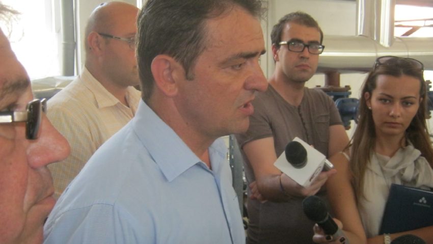 Lucrări pentru căldură, în Reşiţa Lucrări pentru căldură, în Reşiţa