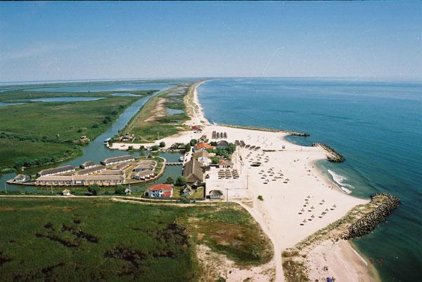 Locul unde marea îmbrăţişează Dunărea. Imagini fascinante de la gura de vărsare de la Sulina