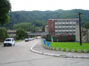 Conservarea Combinatului aduce pierderi în economia orașului Oțelu Roșu Conservarea Combinatului aduce pierderi în economia orașului Oțelu Roșu