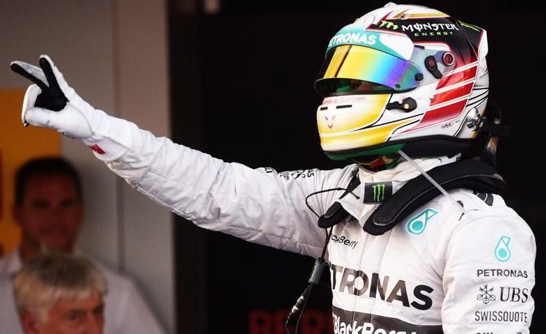Lewis Hamilton s-a impus în Marele Premiu de Formula 1 al Rusiei Lewis Hamilton s-a impus în Marele Premiu de Formula 1 al Rusiei