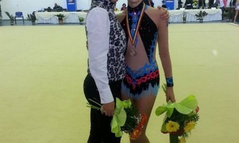 Patru sportive de la CSS Reşiţa vor concura la Campionatele Naţionale de gimnastică ritmică Patru sportive de la CSS Reşiţa vor concura la Campionatele Naţionale de gimnastică ritmică