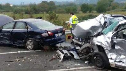 Accident în intersecție