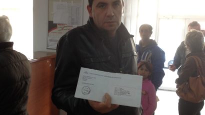 Mii de carduri refuzate sau neridicate în Caraş-Severin!