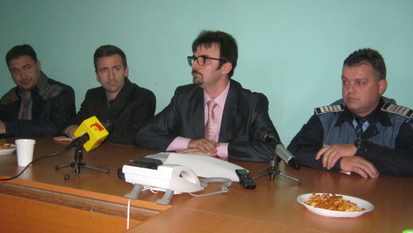 Nemulţumirile sindicale ale poliţiştilor cărăşeni susţinute la Reşiţa Nemulţumirile sindicale ale poliţiştilor cărăşeni susţinute la Reşiţa