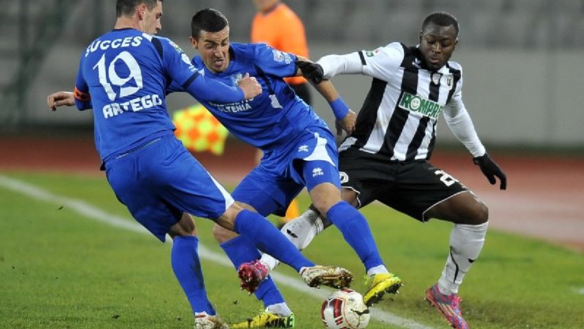 Cupa României-Timişoreana la fotbal, sferturi de finală Cupa României-Timişoreana la fotbal, sferturi de finală