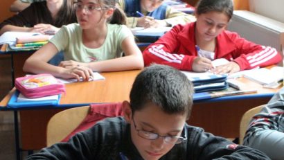 Transferul elevilor din Caraș-Severin- posibil și în vacanța intersemestrială