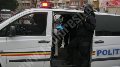Atac într-o bancă din Caraş-Severin