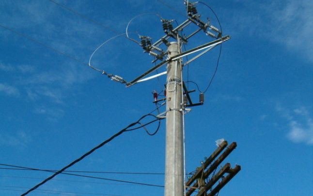 [UPDATE] Zeci de localităţi din vestul ţării fără curent electric