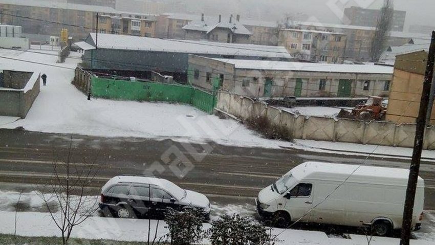 Ninsori, polei şi intensificări ale vântului, din această seară Ninsori, polei şi intensificări ale vântului, din această seară