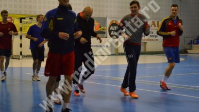 Muncitorul Reşiţa joacă un amical cu nou înfiinţata echipă de futsal, Informatica Timişoara.