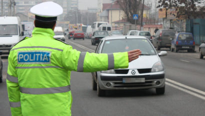 Cercetat pentru conducerea unei mașini neînmatriculate