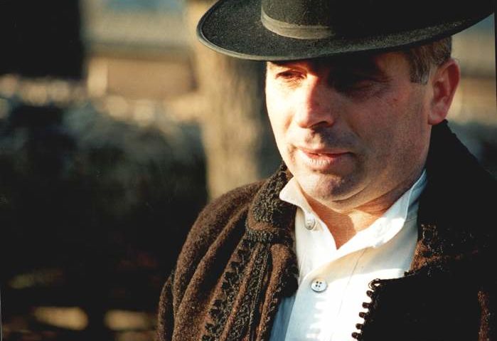 Rapsodul Gheorghe Leşe nu va mai concerta la Reşiţa Rapsodul Gheorghe Leşe nu va mai concerta la Reşiţa