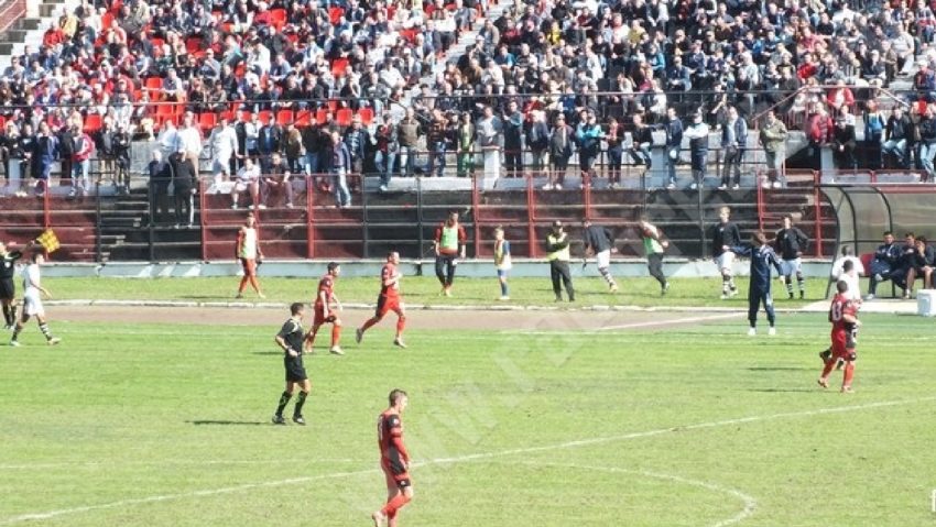 Metalul Reşiţa a câştigat meciul din penultima etapă a play-off-ul Ligii secunde Metalul Reşiţa a câştigat meciul din penultima etapă a play-off-ul Ligii secunde