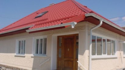 Atenţie la escrocii care „repară” jgheaburi şi burlane