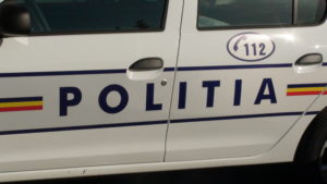 Un minor din Moldova Nouă, amendat după un apel fals la 112
