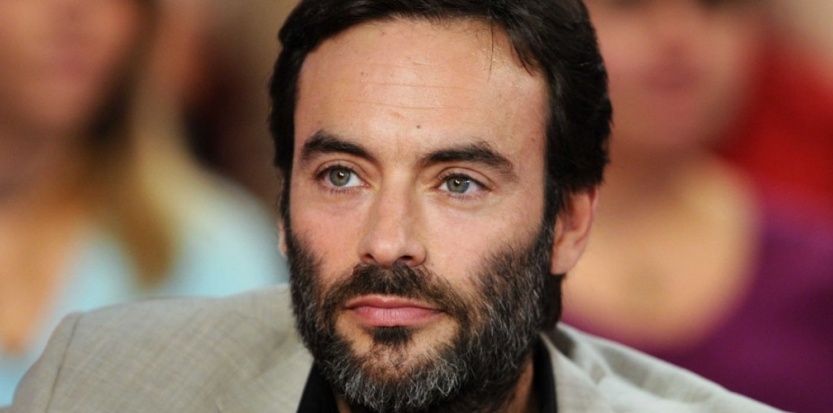 Anthony Delon, unul dintre fiii actorului Alain Delon, anchetat de poliţia franceză pentru agresiune Anthony Delon, unul dintre fiii actorului Alain Delon, anchetat de poliţia franceză pentru agresiune