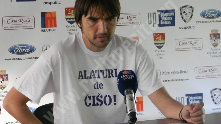 Dan Alexa a prefaţat meciul cu Tărlungeniul. Tehnicianul este alături de un fost coleg bolnav Dan Alexa a prefaţat meciul cu Tărlungeniul. Tehnicianul este alături de un fost coleg bolnav