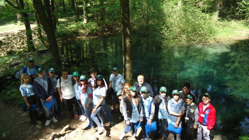 Corp nou de voluntari ecologici pentru Microregiunea Dunăre–Nera–Caraş Corp nou de voluntari ecologici pentru Microregiunea Dunăre–Nera–Caraş