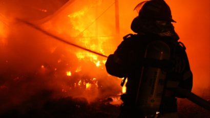 Tragedie în Turcia: 12 morţi şi 22 de răniţi în urma unui incendiu la un cămin de fete