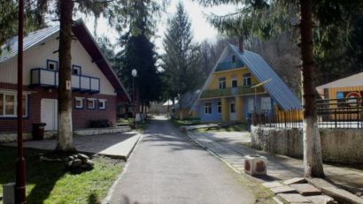 În singura tabără din judeţ controalele se fac în… vacanţă