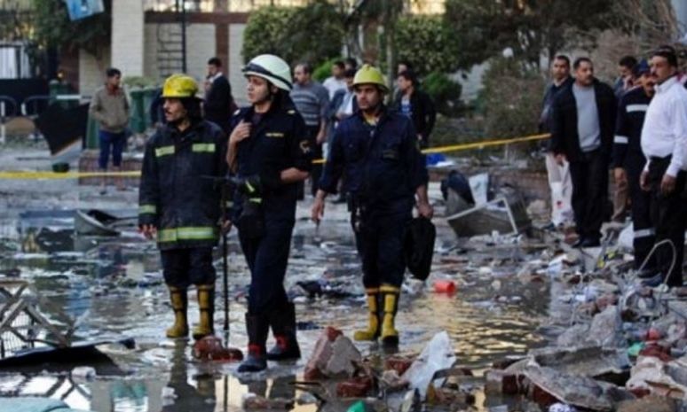 Atentat la Consulatul Italiei din Cairo: Un mort şi patru răniţi Atentat la Consulatul Italiei din Cairo: Un mort şi patru răniţi