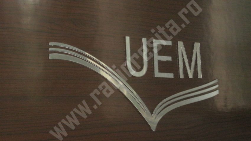 Înscrierile la facultate sunt în toi la Reşiţa Înscrierile la facultate sunt în toi la Reşiţa
